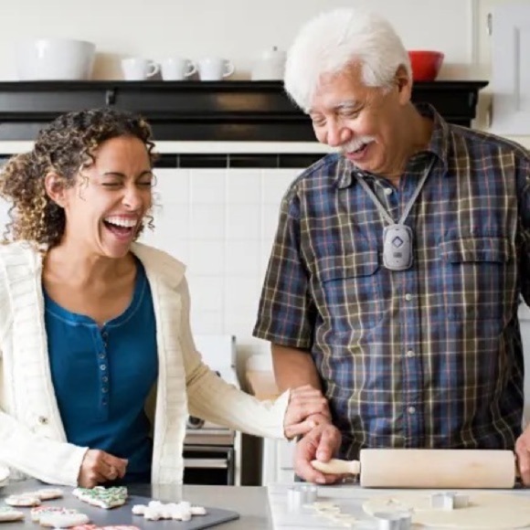 LivingWell Companion Telus Cell Medical bracelet new​ - Picture 9 of 11